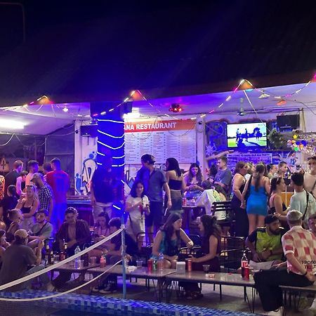 Nana Backpackers Hostel Ванг-Виенг Экстерьер фото