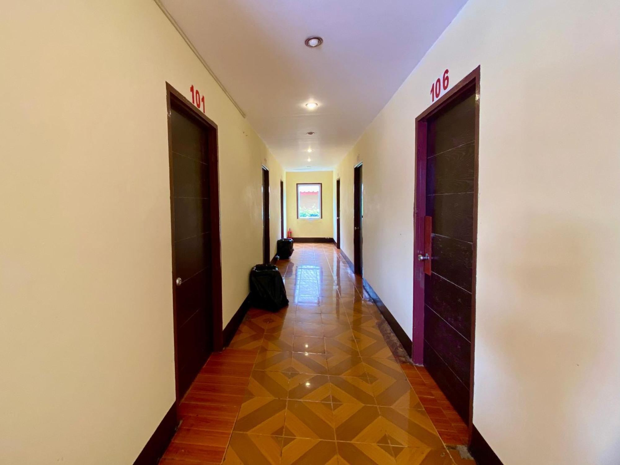 Nana Backpackers Hostel Ванг-Виенг Экстерьер фото