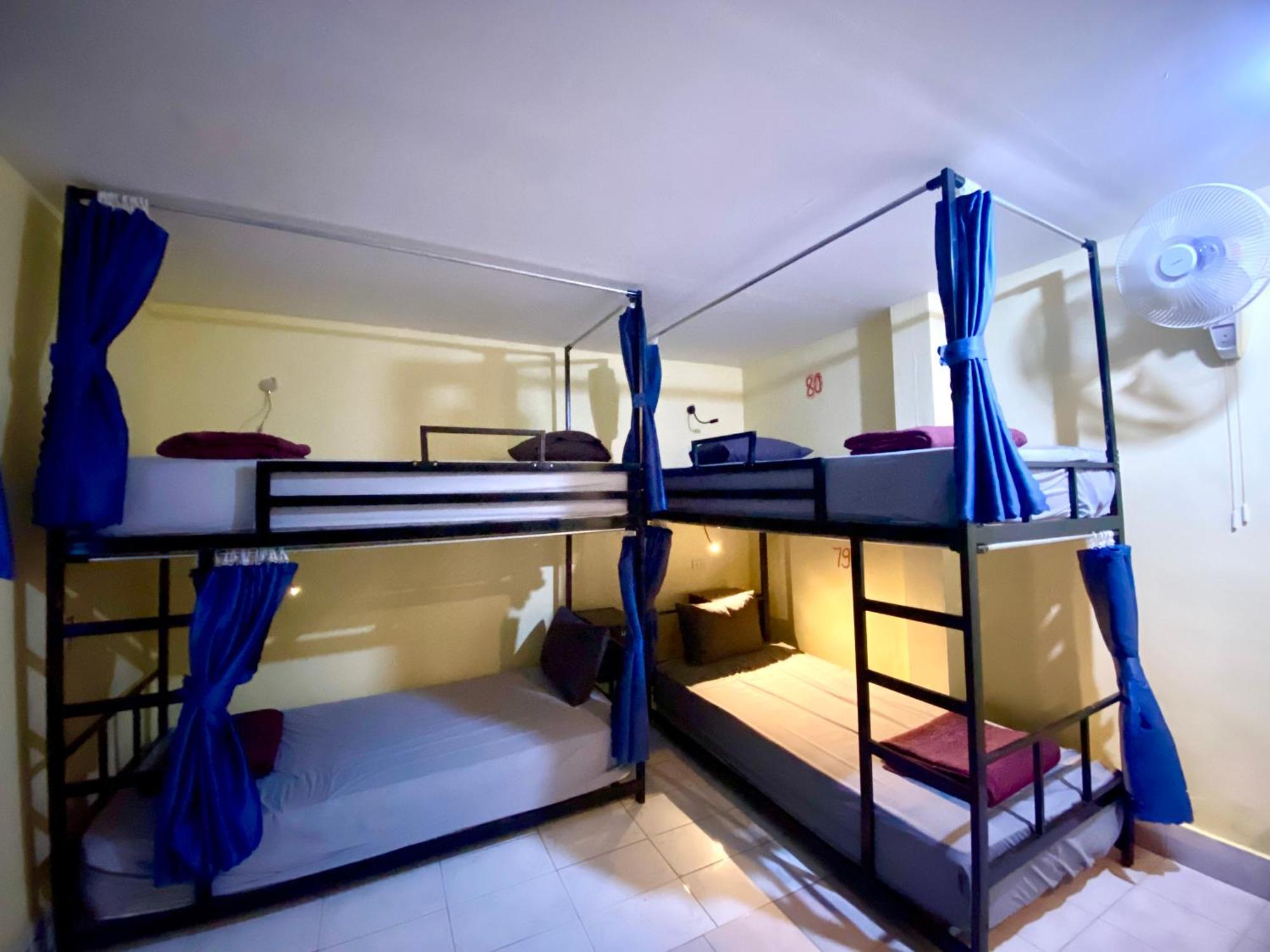 Nana Backpackers Hostel Ванг-Виенг Экстерьер фото