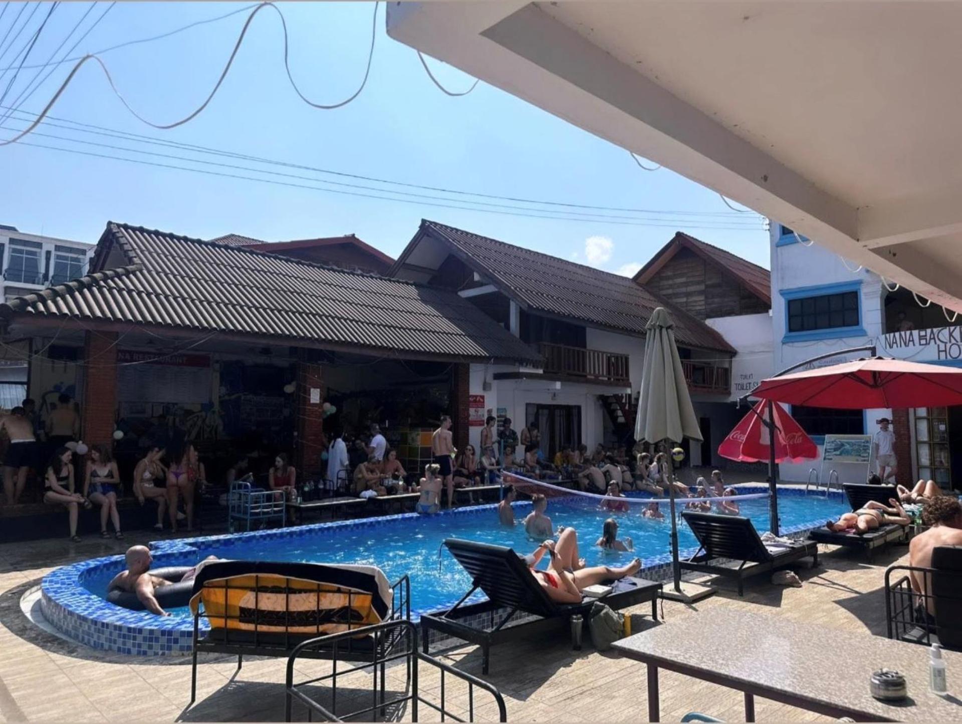 Nana Backpackers Hostel Ванг-Виенг Экстерьер фото