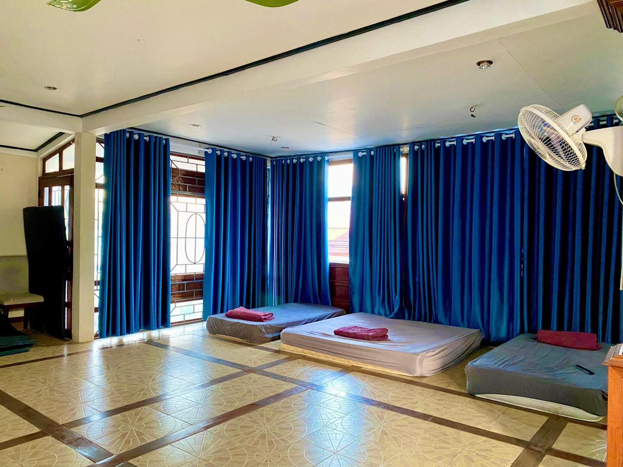 Nana Backpackers Hostel Ванг-Виенг Экстерьер фото