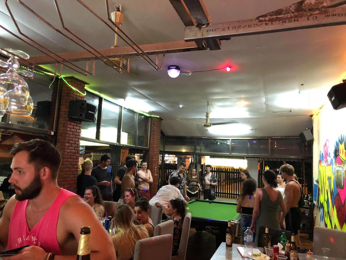 Nana Backpackers Hostel Ванг-Виенг Экстерьер фото